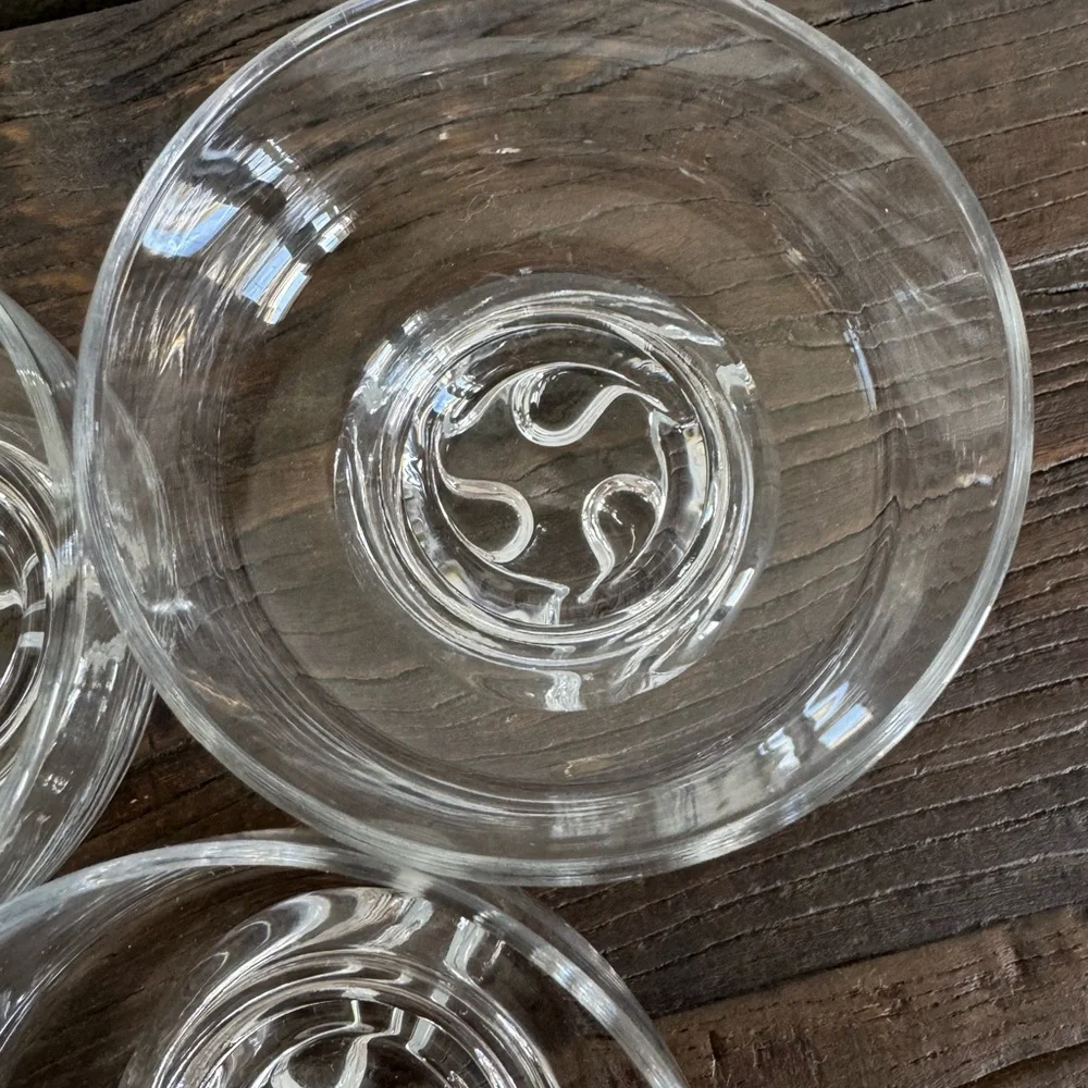 Aderia Glass Clear Footed Glass Desert Bowls Swirl Set of 4 Made in Japan